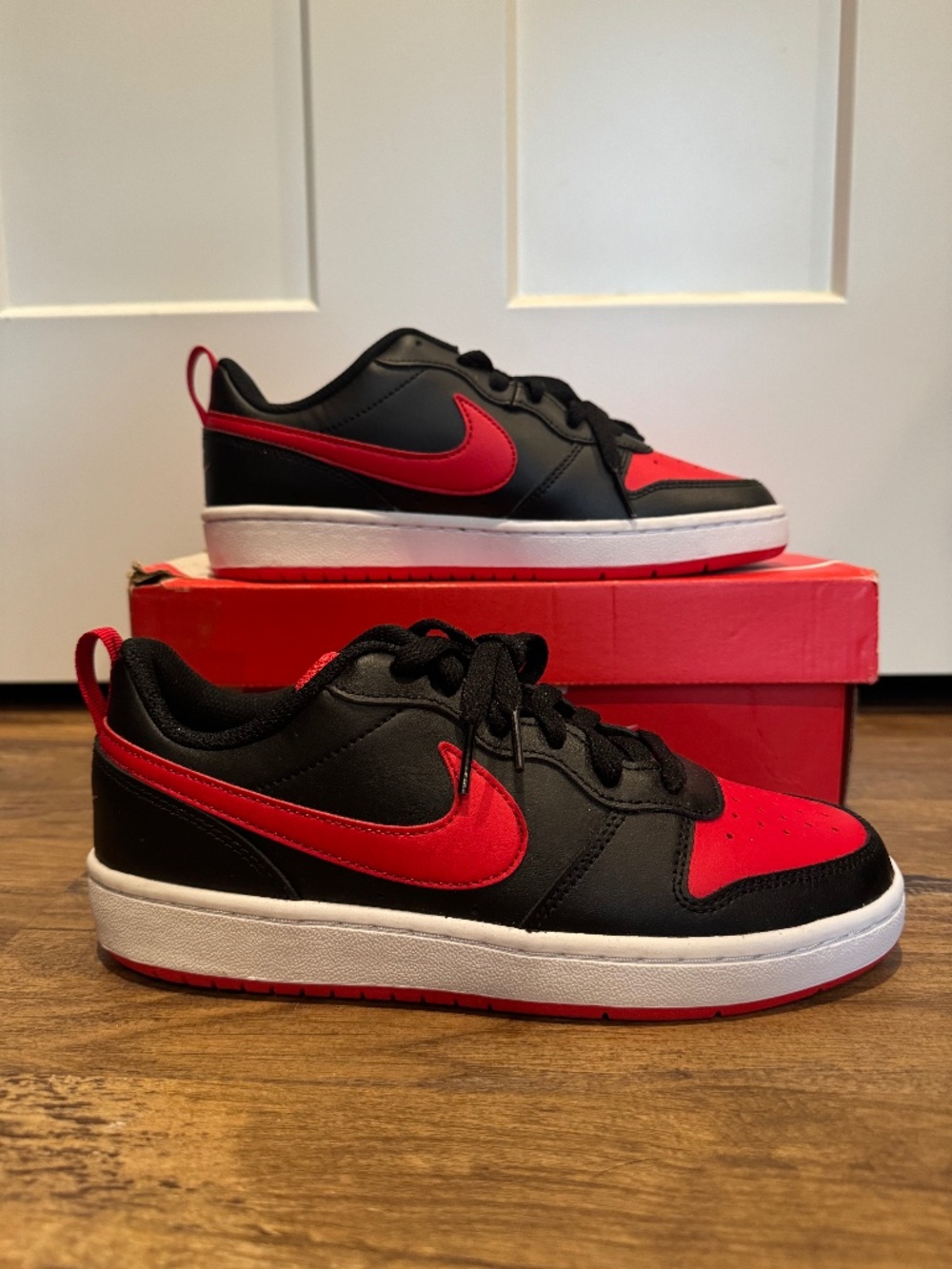 Nike Court Borough Low 2